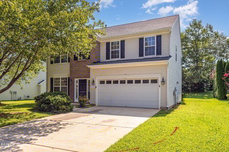 1204 Bethpage Dr, Mebane, NC 27302