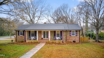 1204 Cary St, Burlington, NC 27215