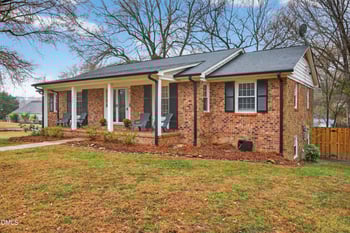 1204 Cary St, Burlington, NC 27215