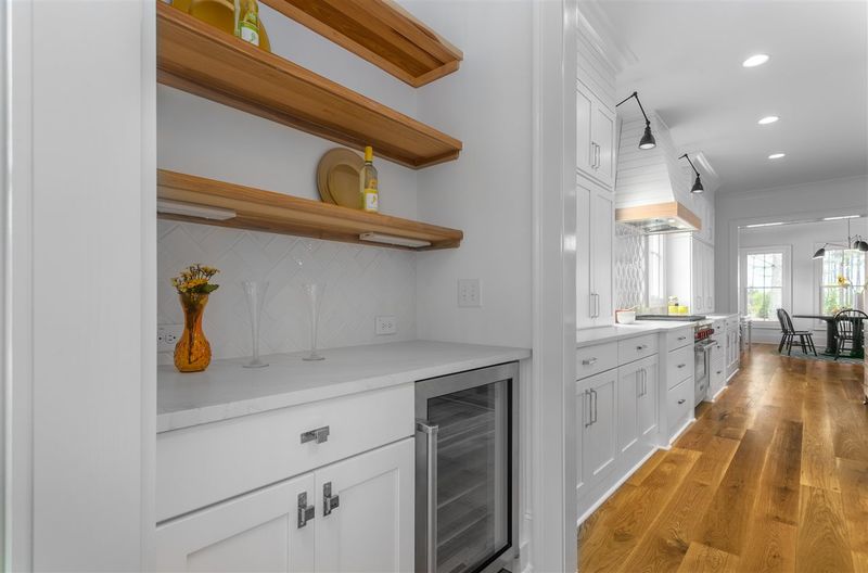 1204 Hannahs View Dr, Raleigh, NC 27615