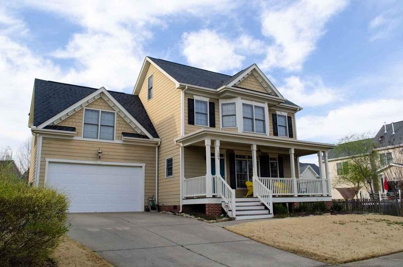 1204 Heritage Greens Dr, Wake Forest, NC 27587