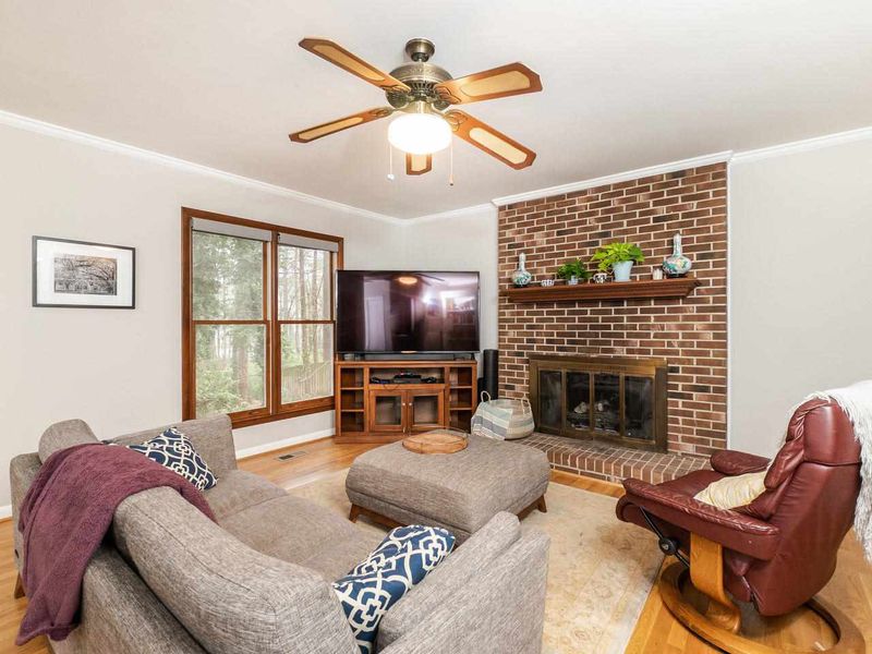 1204 Kilmory Dr, Cary, NC 27511