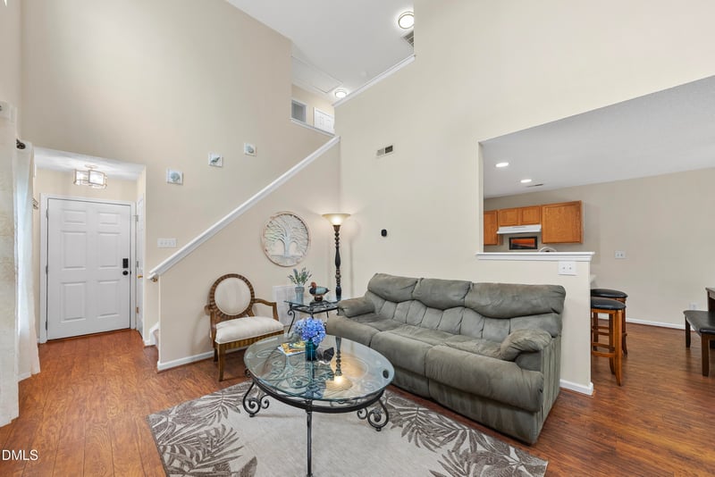 1204 Meadow Moss Ct, Raleigh, NC 27613