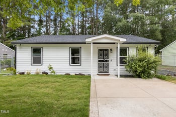 1204 Pecan Pl, Durham, NC 27704