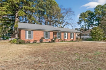 1204 Queen Anne Rd, Wilson, NC 27896