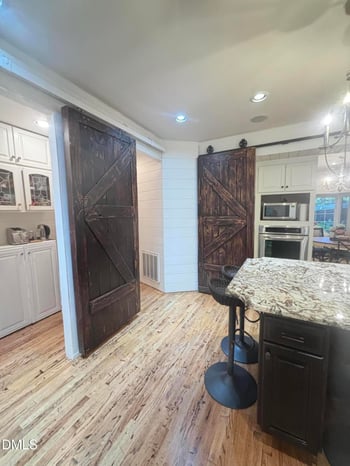 1204 Queensferry Rd, Cary, NC 27511