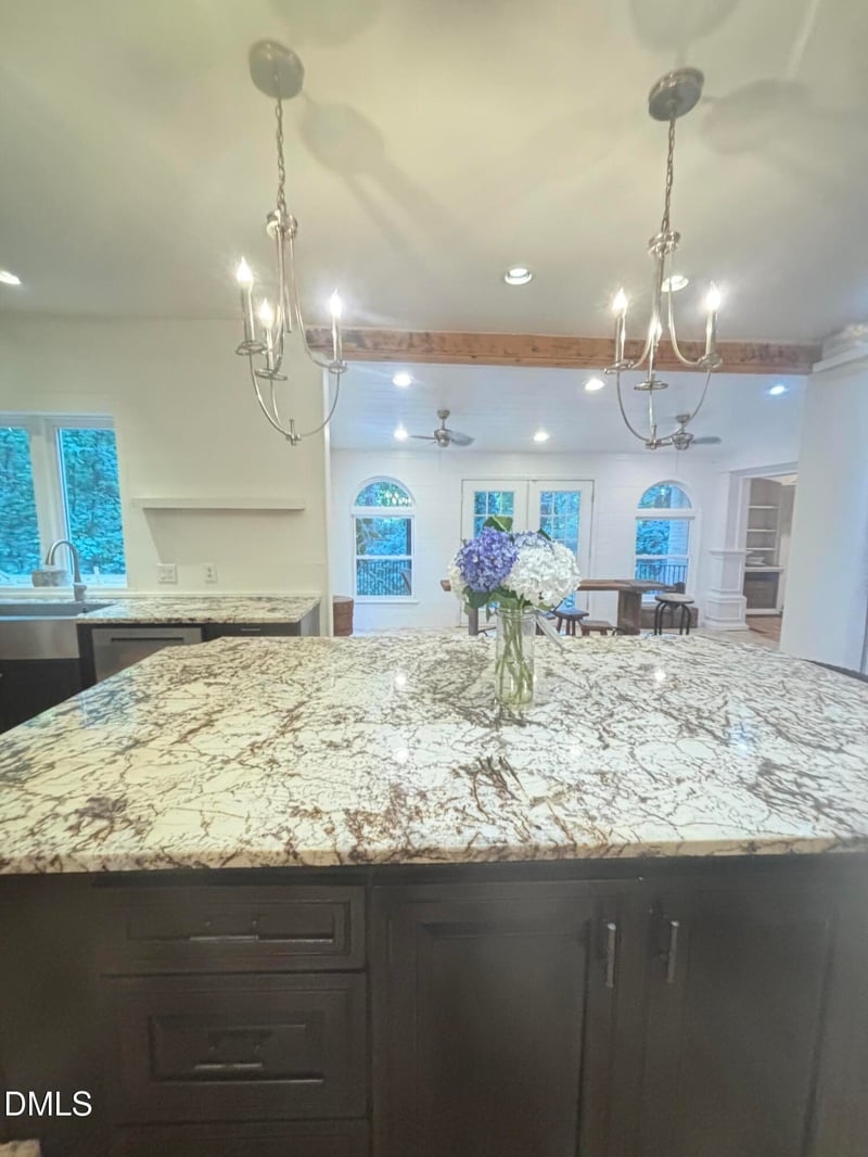 1204 Queensferry Rd, Cary, NC 27511