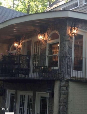 1204 Queensferry Rd, Cary, NC 27511