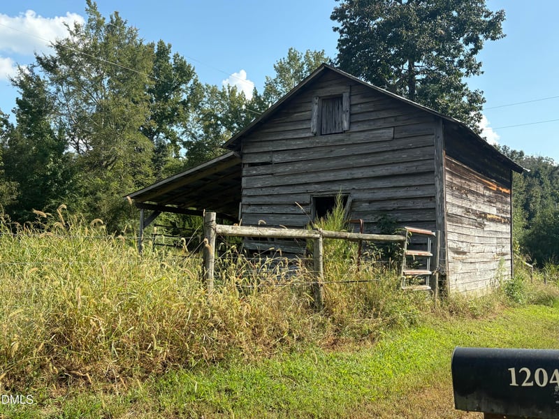 1204 Winfred Brady Rd, Pittsboro, NC 27312