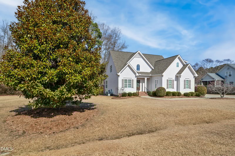 1205 Autumn Grove Ct, Fuquay Varina, NC 27526