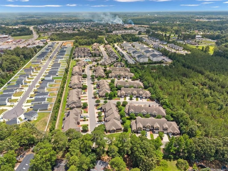 1205 Braybrooke Pl, Fayetteville, NC 28314