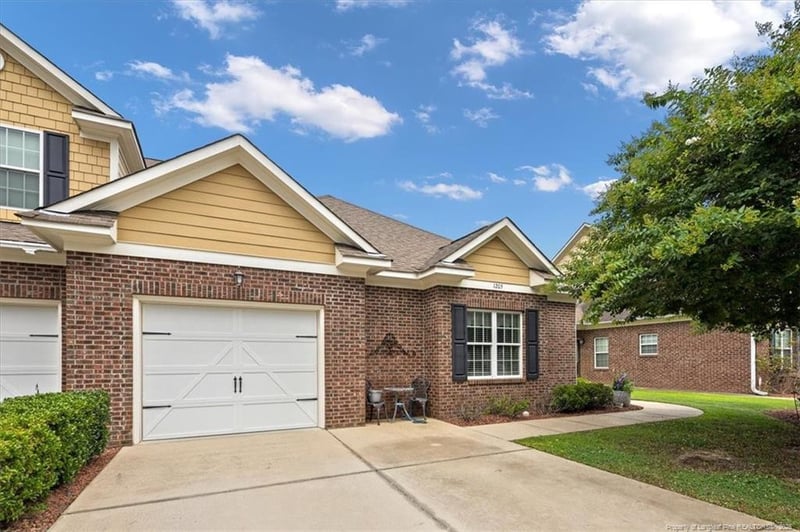 1205 Braybrooke Pl, Fayetteville, NC 28314
