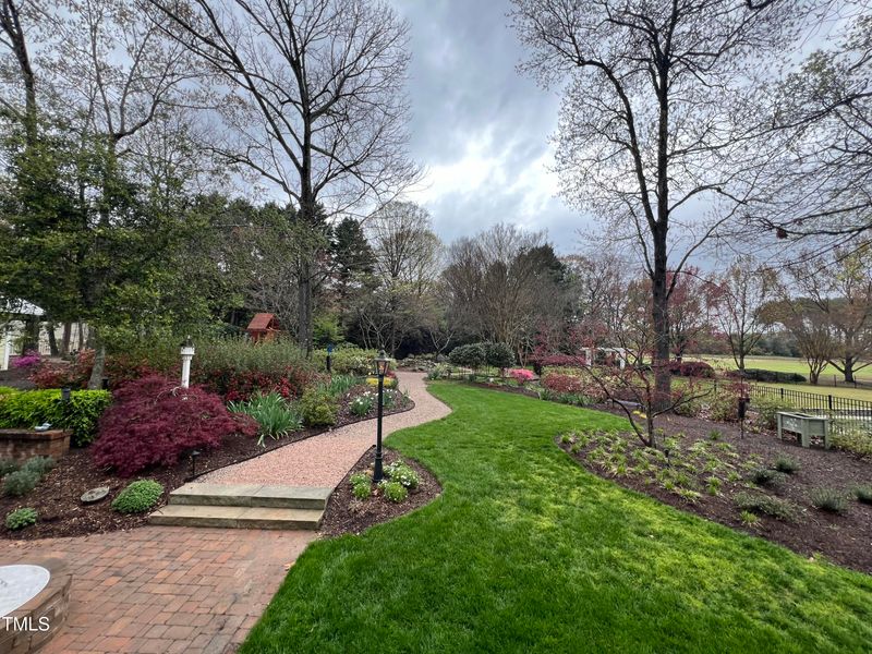 1205 Briar Patch Ln, Raleigh, NC 27615