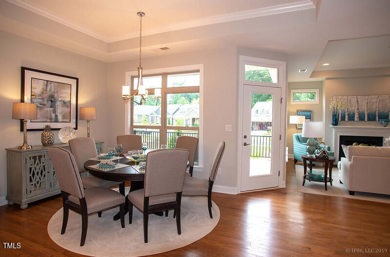 1205 Bridgeforth Ln, Chapel Hill, NC 27517
