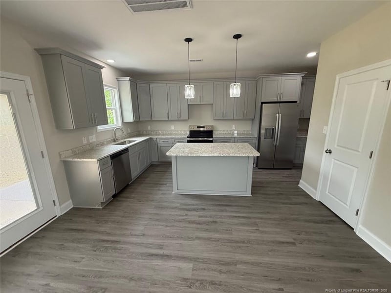 1205 Bromley Dr, Fayetteville, NC 28304