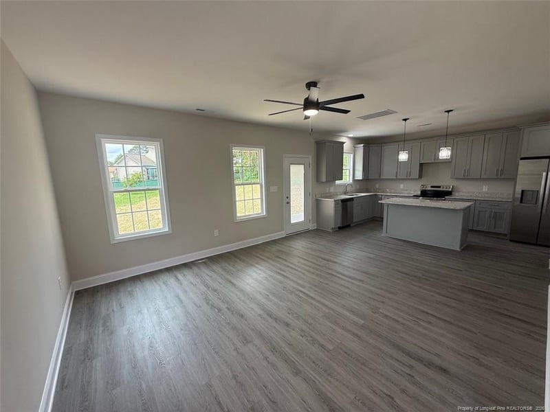 1205 Bromley Dr, Fayetteville, NC 28304