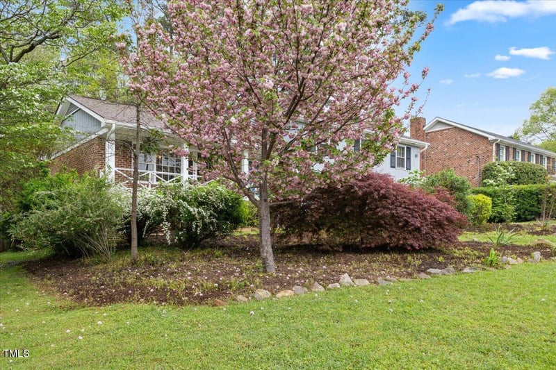 1205 Country Ridge Dr, Raleigh, NC 27609