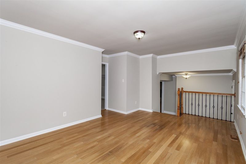 1205 Larkhall Ct, Cary, NC 27513