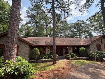 1205 Longleaf Dr, Fayetteville, NC 28305