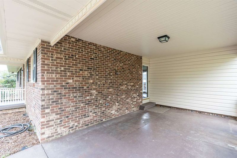 1205 Rogers Rd, Graham, NC 27253