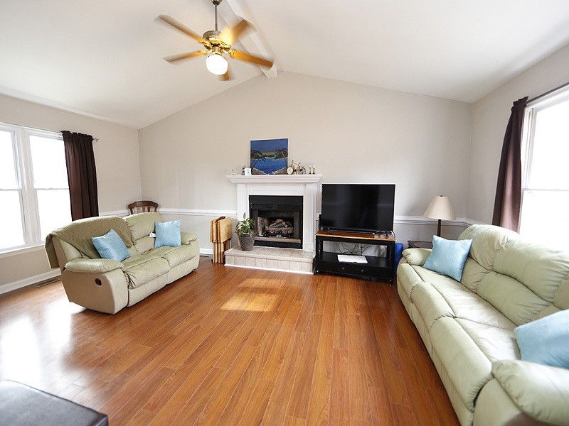1205 Southern Oaks Dr, Raleigh, NC 27603