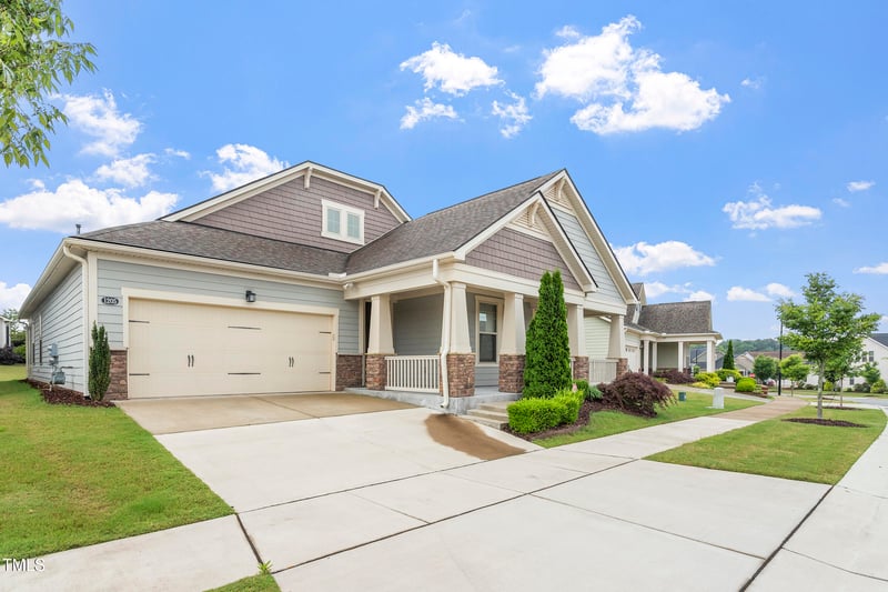 1205 Steinbeck Dr, Durham, NC 27703