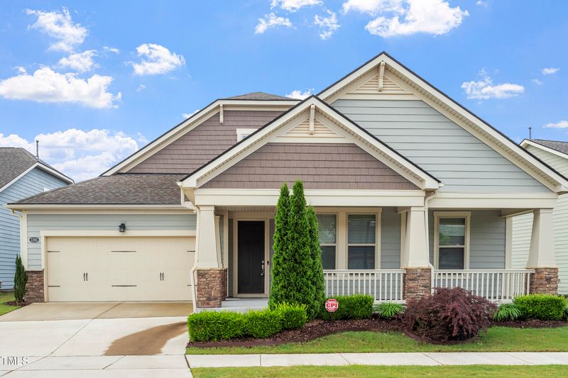 1205 Steinbeck Dr, Durham, NC 27703