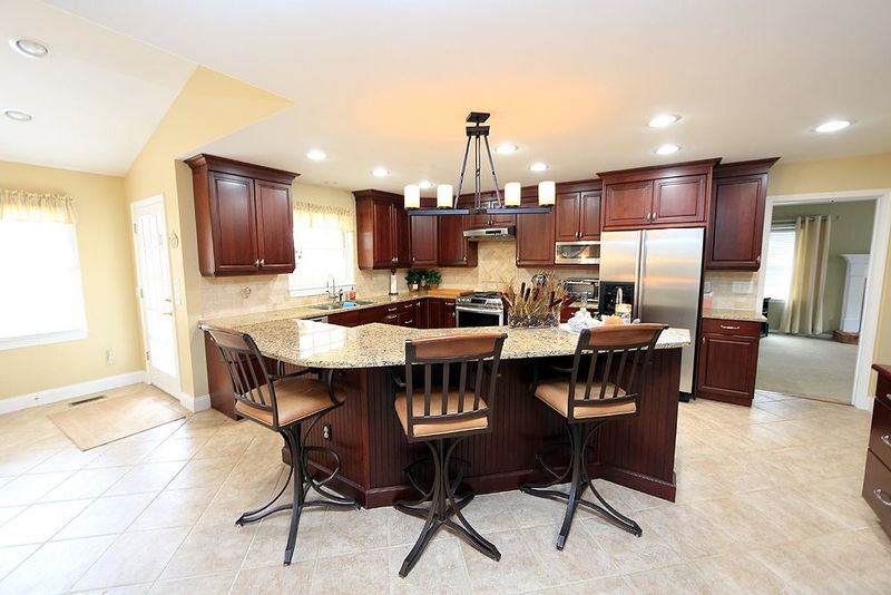1205 Sturdivant Dr, Cary, NC 27511