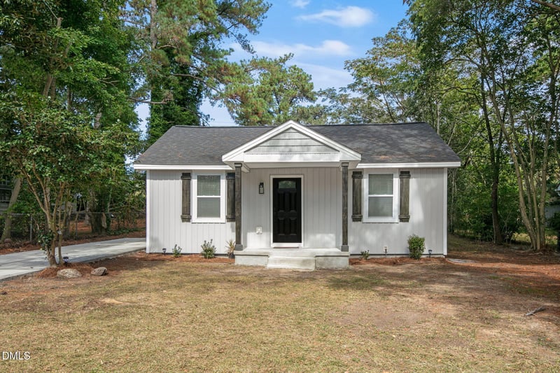 1205 Toisnot Ave, Wilson, NC 27893