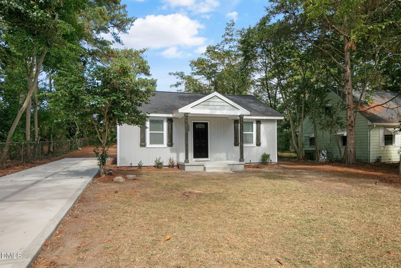 1205 Toisnot Ave, Wilson, NC 27893