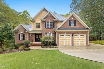 1205 Trotter Bluffs Dr, Holly Springs, NC 27540