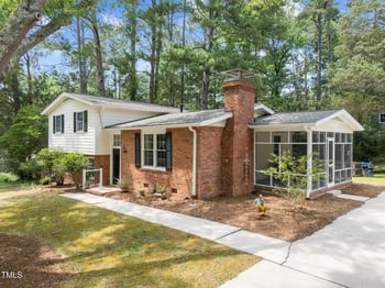 1205 Willow Dr, Chapel Hill, NC 27517