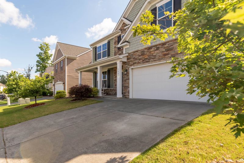 1205 Willowcrest Rd, Durham, NC 27703