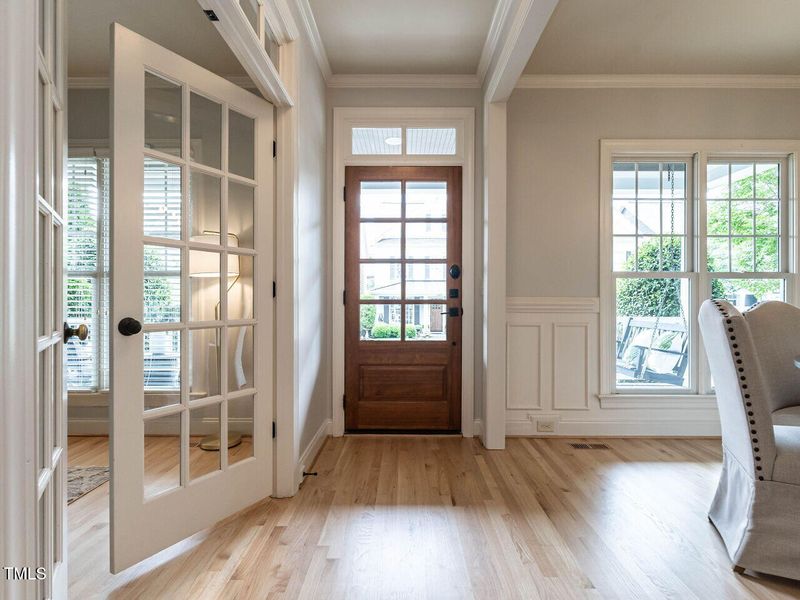 1206 Chalk Maple Dr, Cary, NC 27519