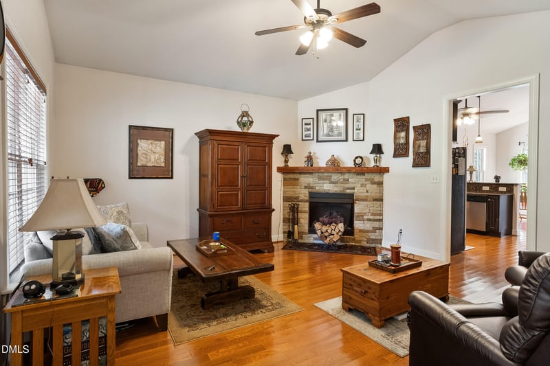 1206 Coleridge Ct, Franklinton, NC 27525