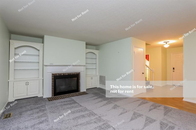 1206 Collington Dr, Cary, NC 27511