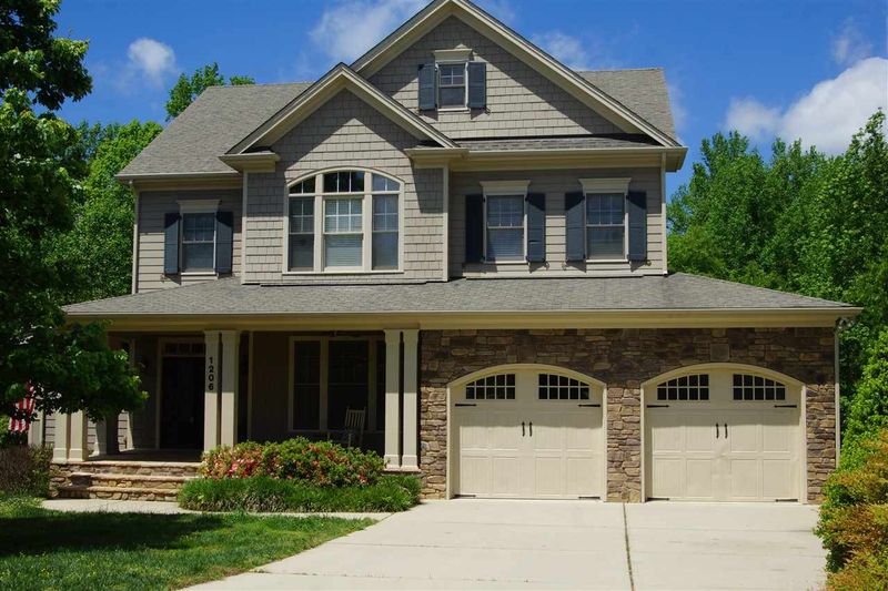 1206 Croydon Glen Ct, Cary, NC 27519