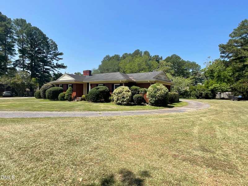 1206 Cumberland St, Dunn, NC 28334