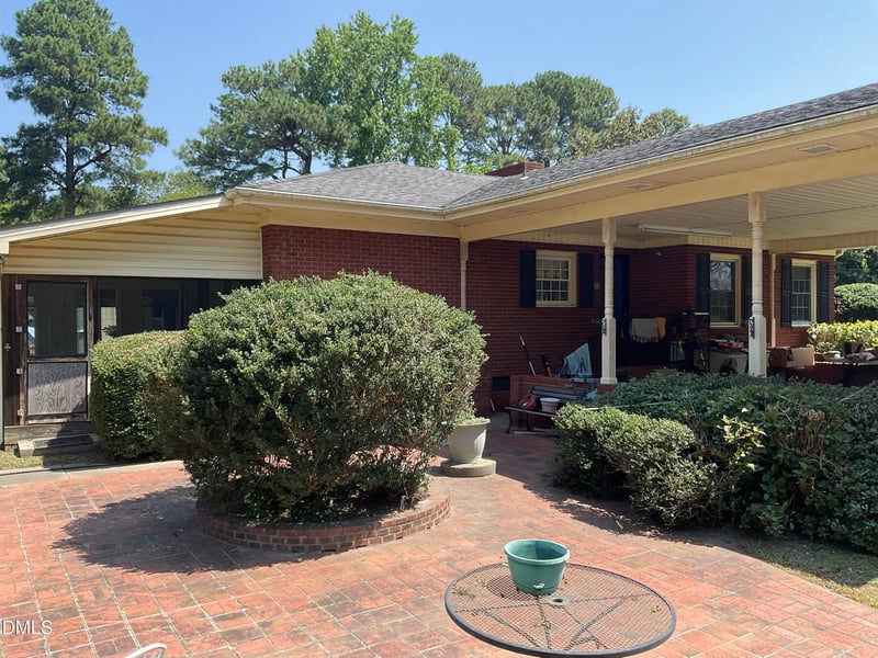 1206 Cumberland St, Dunn, NC 28334