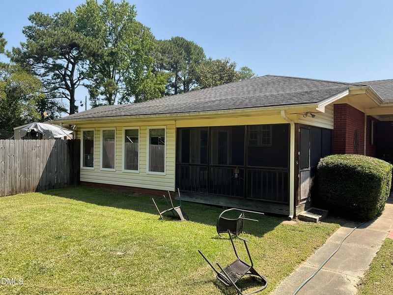 1206 Cumberland St, Dunn, NC 28334