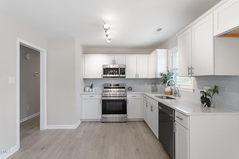 1206 Dubose St, Garner, NC 27529