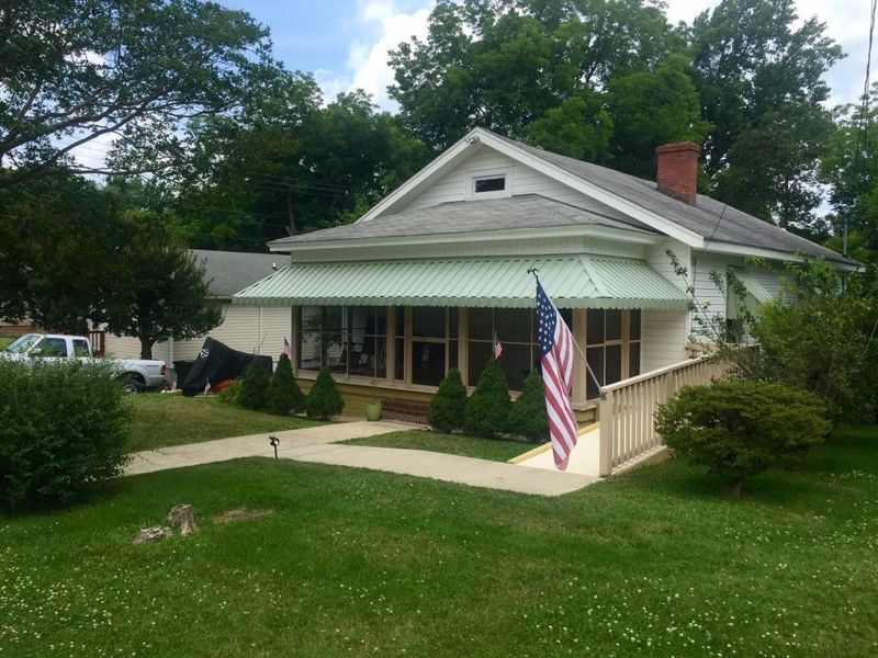 1206 Grace Ave, Burlington, NC 27217