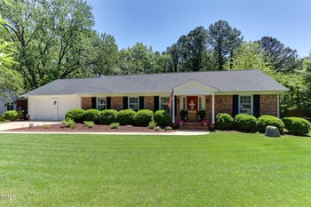 1206 Ivy Ln, Raleigh, NC 27609