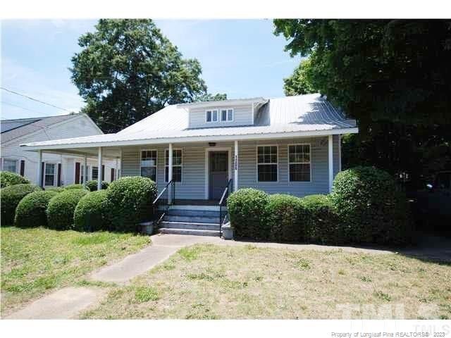 1206 S Main St, Lillington, NC 27546