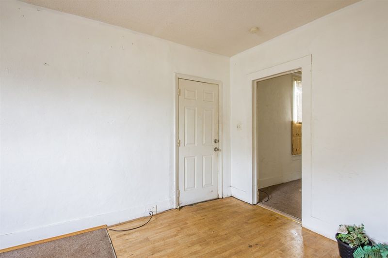 1206 Mangum St, Raleigh, NC 27601