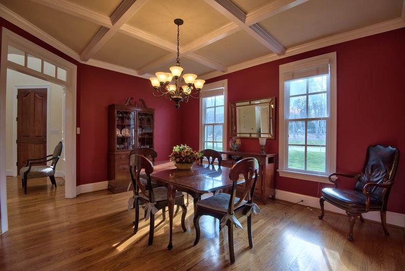 1206 Summerville Ln, Durham, NC 27712