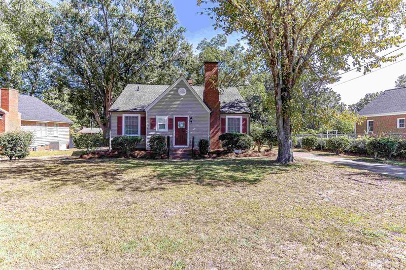 1207 S 12th St, Lillington, NC 27546