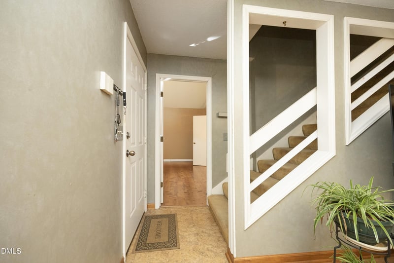 1207 Fernridge Dr, Sanford, NC 27332