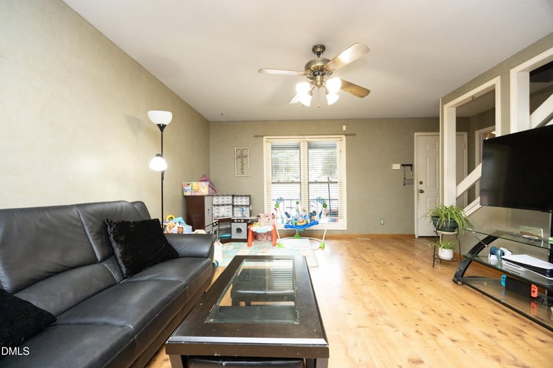 1207 Fernridge Dr, Sanford, NC 27332