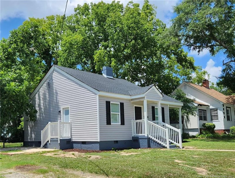1207 Hillsboro St, Fayetteville, NC 28301